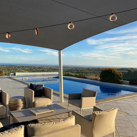 Вилла Casa Tin Tin *